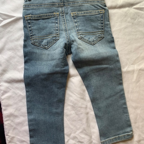 CAT AND JACK. SLIM CENIDO. SUPER STRETCH. SIZE 2T. MADE IN VIETNAM. - Picture 2 of 7